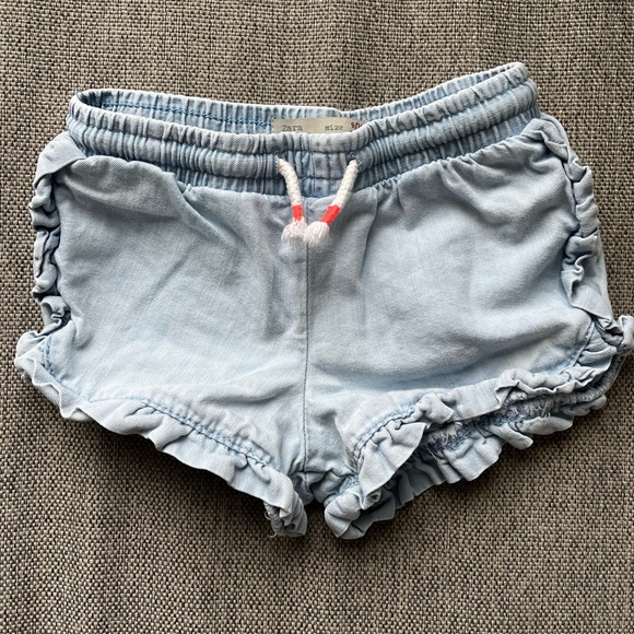 Zara frill soft jean short 9-12 months - Picture 2 of 4
